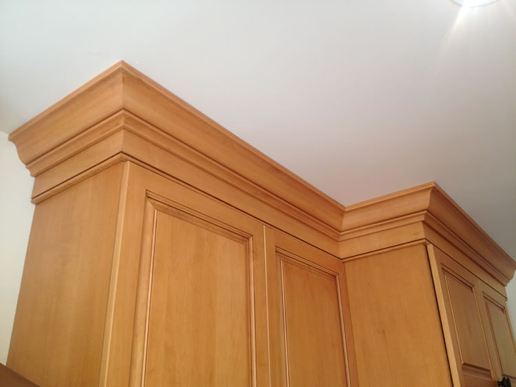 Kitchen Cabinet Molding and Trim Details